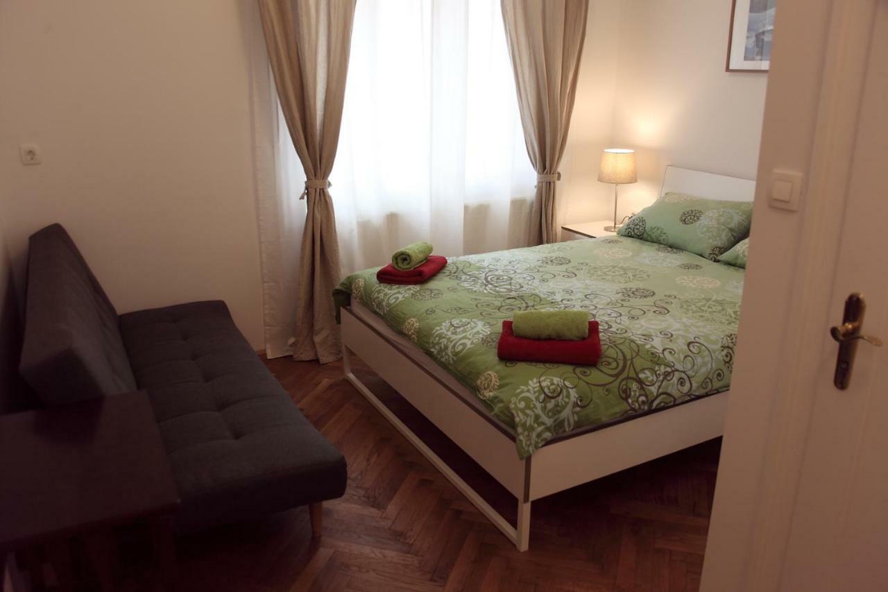 فندق Writer'S Place ليوبليانا المظهر الخارجي الصورة